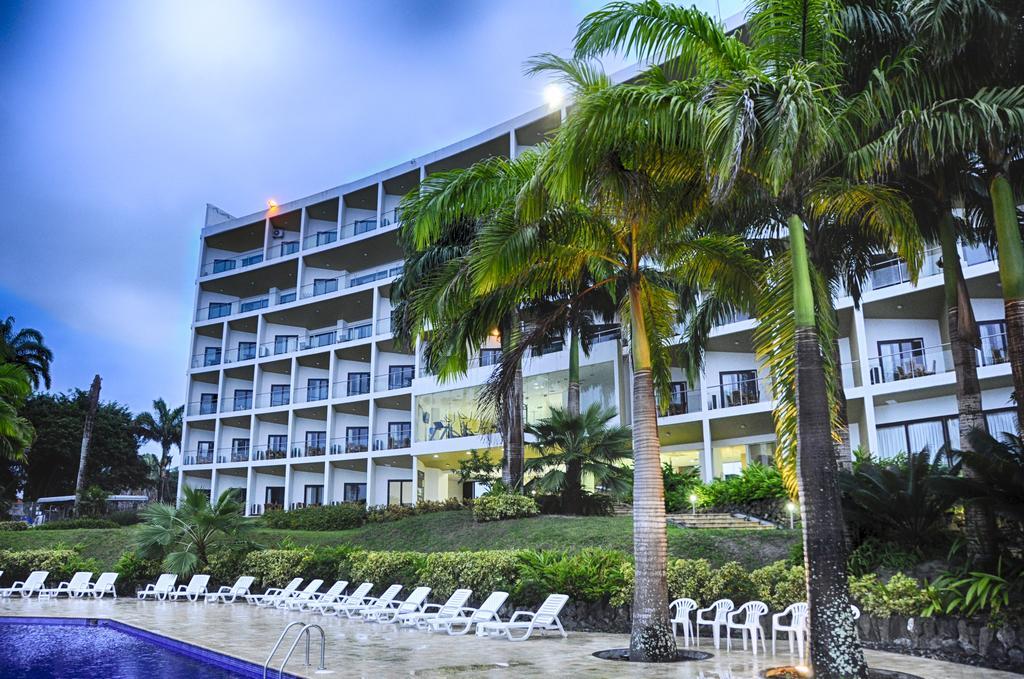 Hotel Makana Resort Tonsupa Luaran gambar
