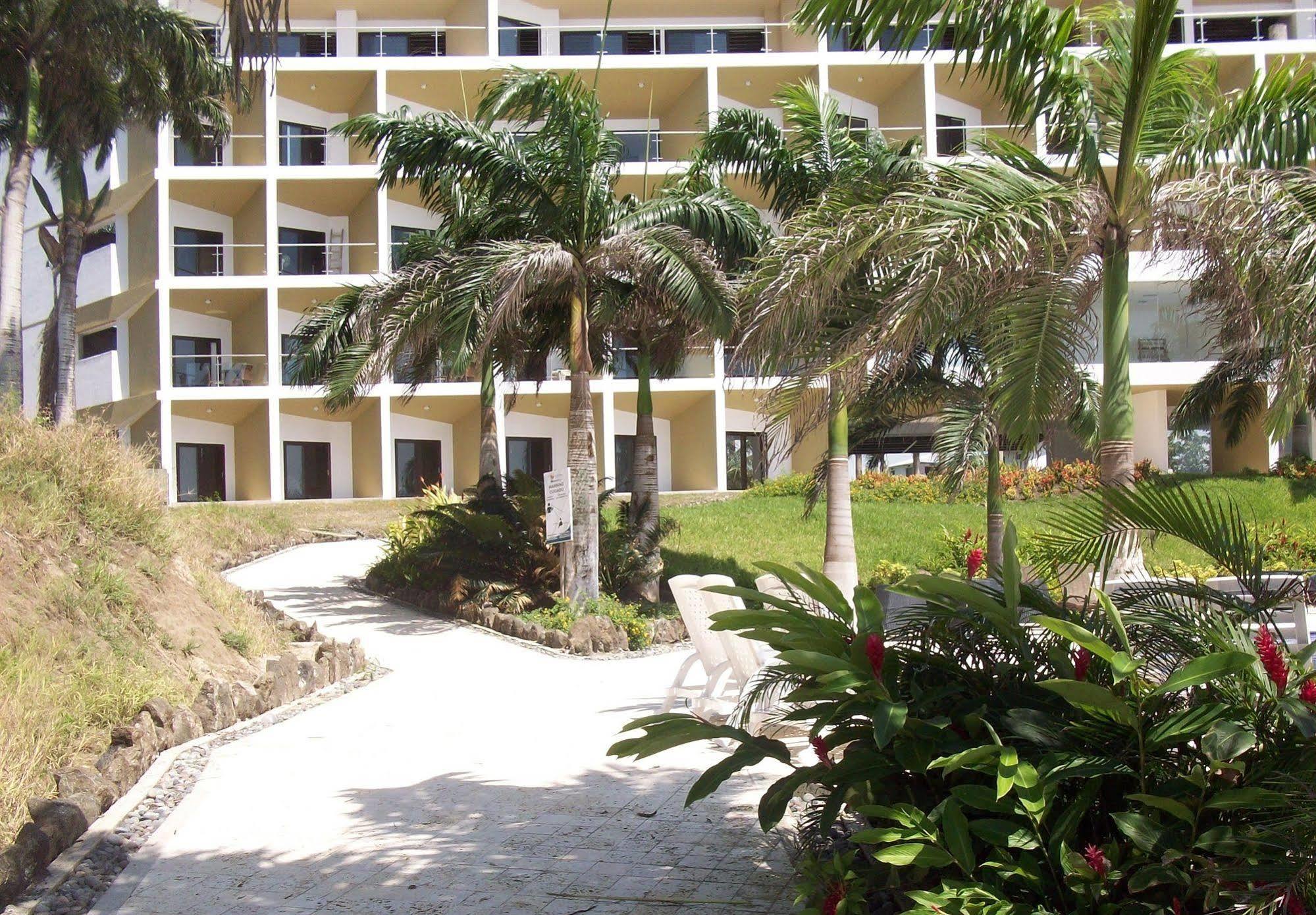 Hotel Makana Resort Tonsupa Luaran gambar